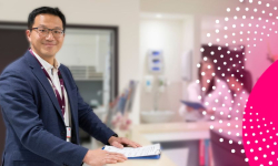 Dr Stephen Lee is the Clinical Lead for the Women’s Acute Gynaecology Unit.